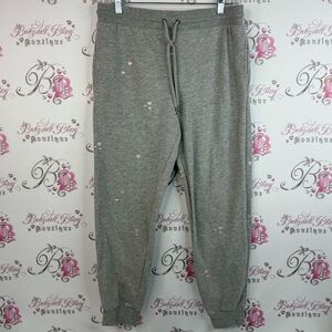 Honeydew Intimates sweatpants embroidered hearts Gray Joggers Pink Accents